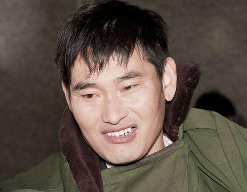 大衣哥朱之文最新事爆料,揭秘背后不为人知的真相